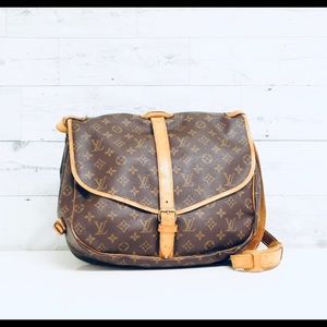 Authentic Louis Vuitton Samur 35